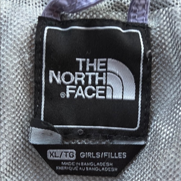 The North Face Girls Light Purple Jacket - Picture 8 of 9